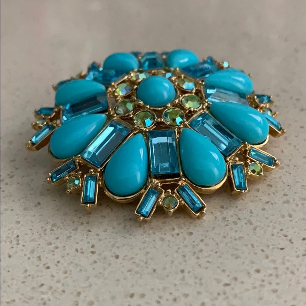 Brooch - Picture 4 of 5